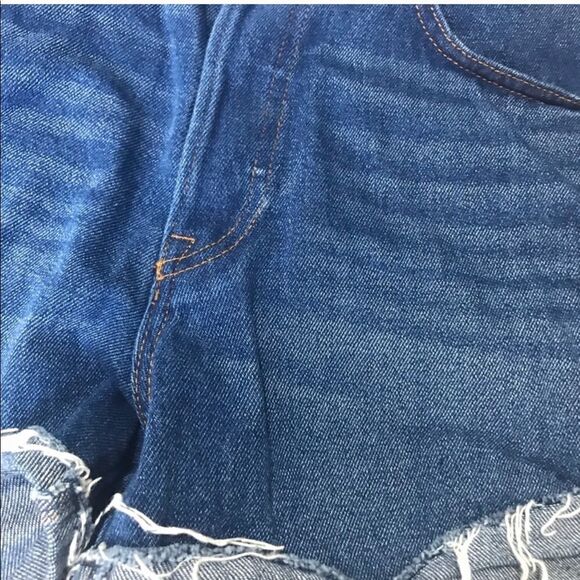 ✨ Short High Waist Shorts✨ - Picture 6 of 10